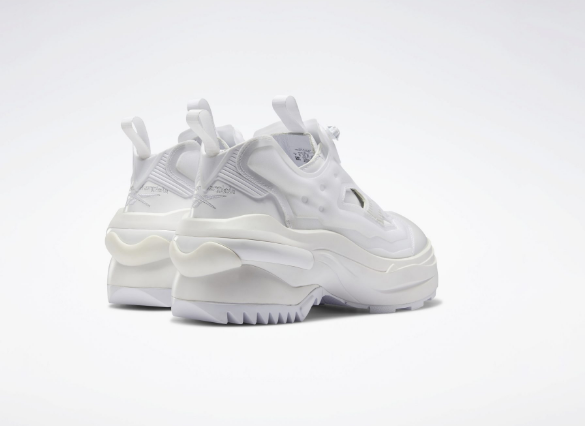 Reebok 与 Maison Margiela 发布联名系列 Tabi Instapump Fury Oxford